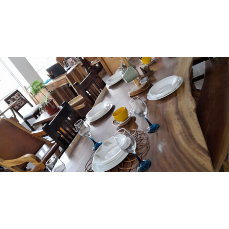 MESA COMEDOR ARBOL SAMÁN Y MATARRATÓN