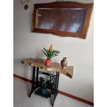 MESA RESIVIDORA SAMAN